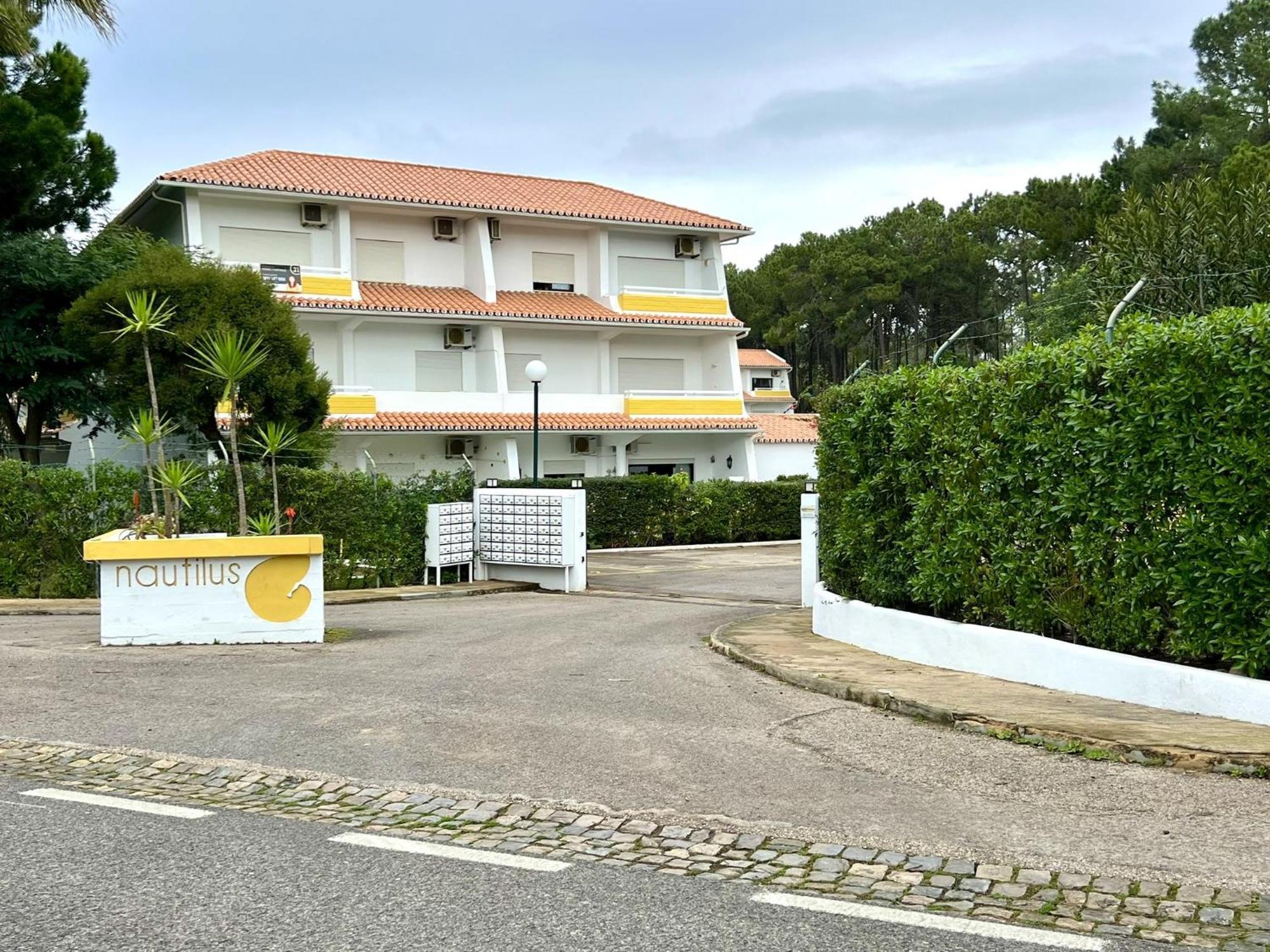 Vilamoura Nautilus With Pool By Homing Exterior photo